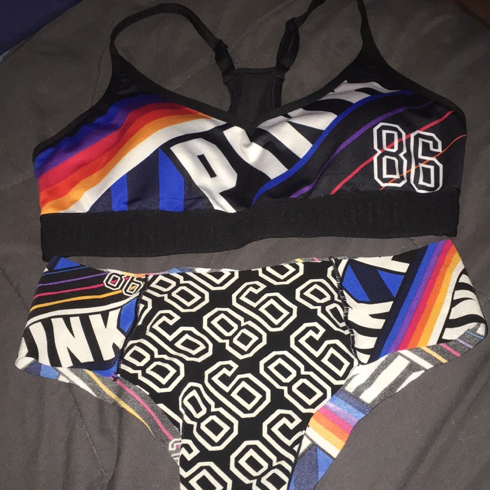 Pink VS Bra an Panties set